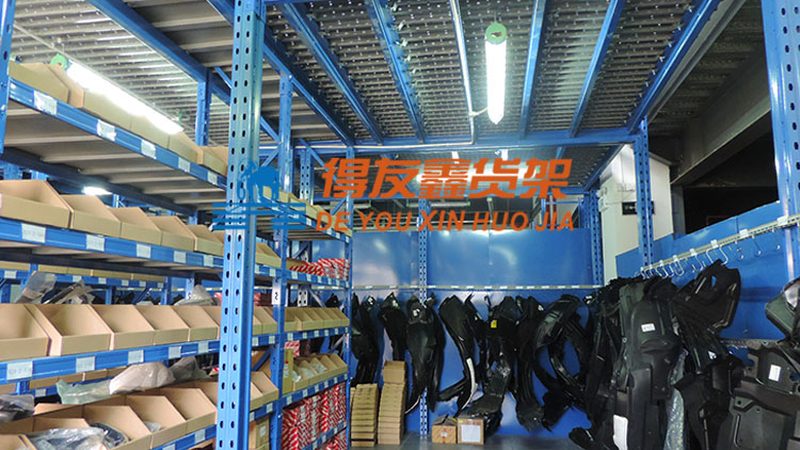 东风天龙重型卡车减震器规格揭秘：关键参数与选型逻辑